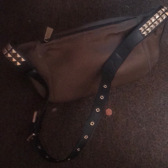 Olive green authentic Michael Kors Fanny bag - Picture 3 of 3